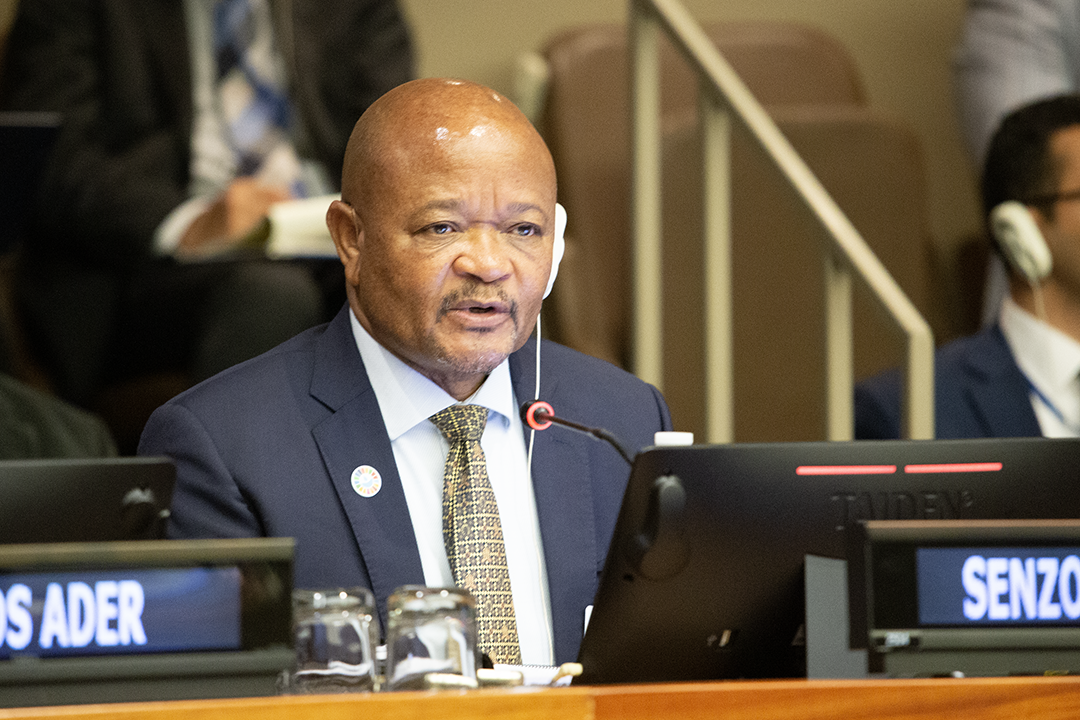 senzo-mchunu-minister-for-water-and-sanitation-of-south-africa